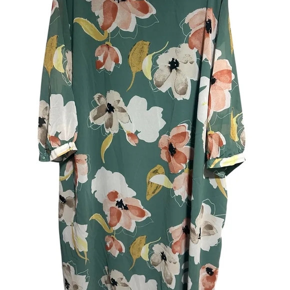Ava & Viv Floral Green Dress - Picture 1 of 5